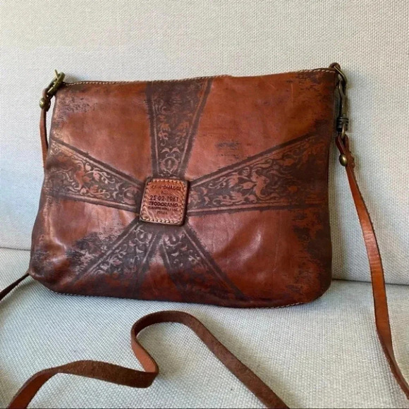 Free People x Campomaggi Arrow Rose Leather Crossbody - Picture 11 of 16